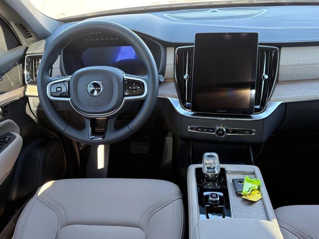 new 2026 Volvo XC90 car, priced at $73,125