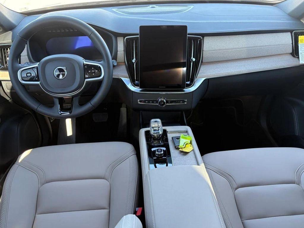new 2026 Volvo XC90 car, priced at $73,125
