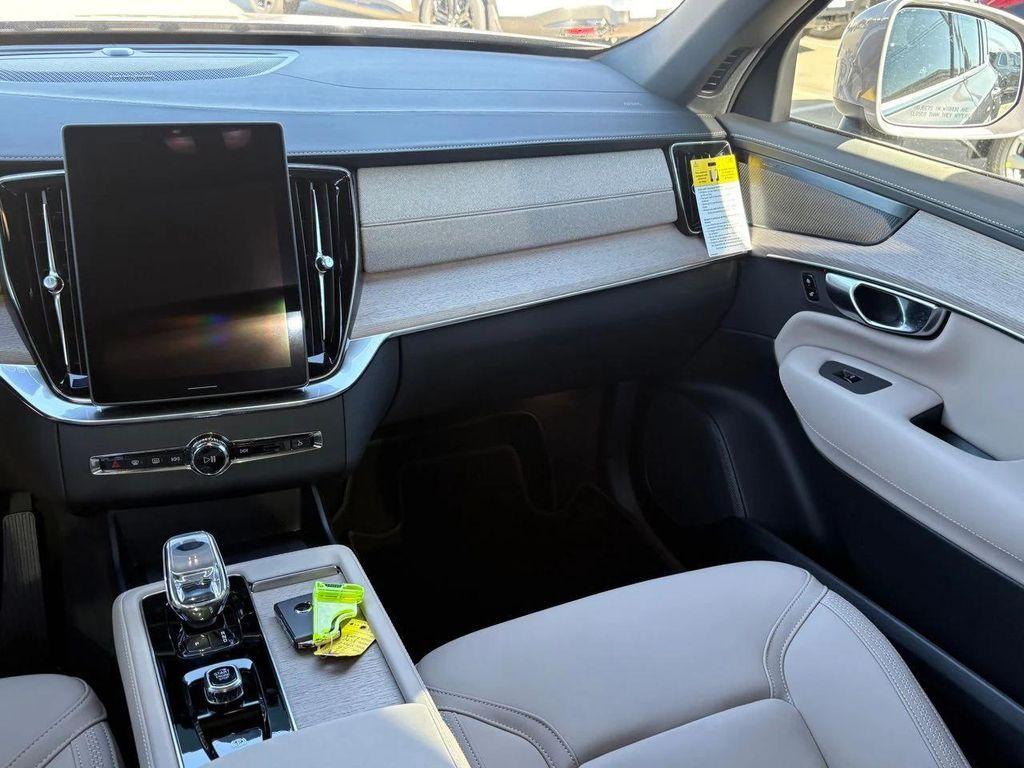 new 2026 Volvo XC90 car, priced at $73,125