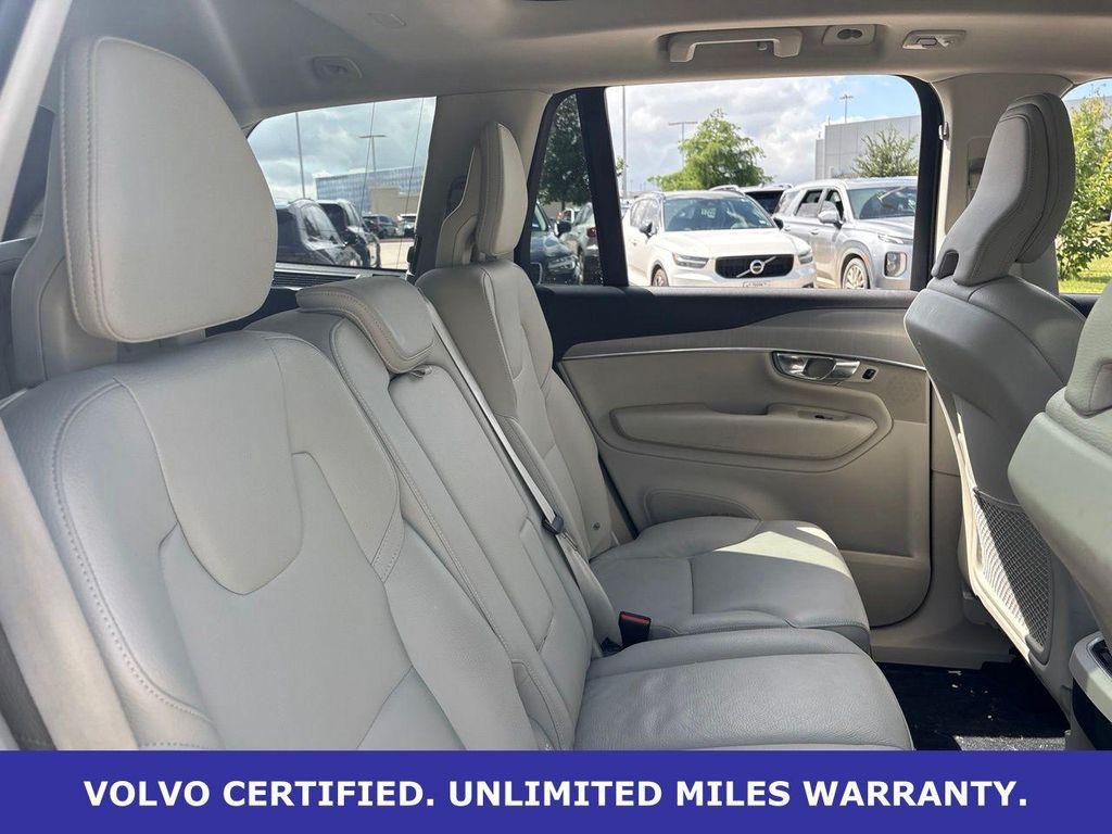 new 2025 Volvo XC90 car, priced at $44,500