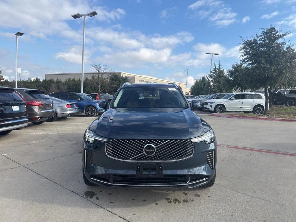 used 2025 Volvo XC90 car, priced at $49,500