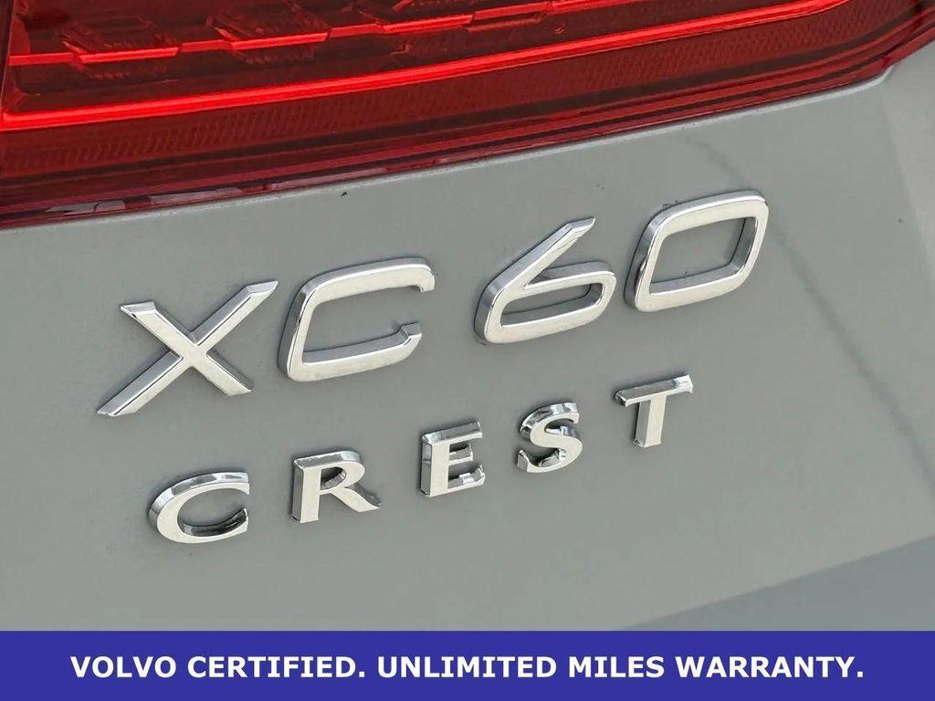 used 2025 Volvo XC60 car, priced at $35,998