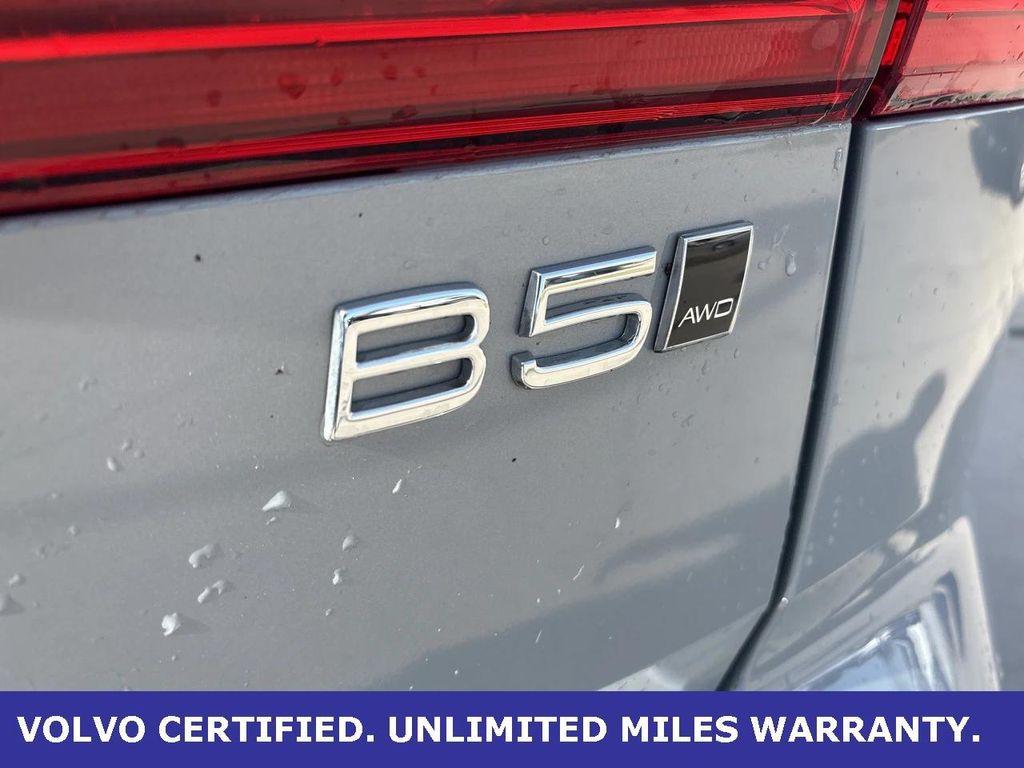 used 2025 Volvo XC60 car, priced at $35,800