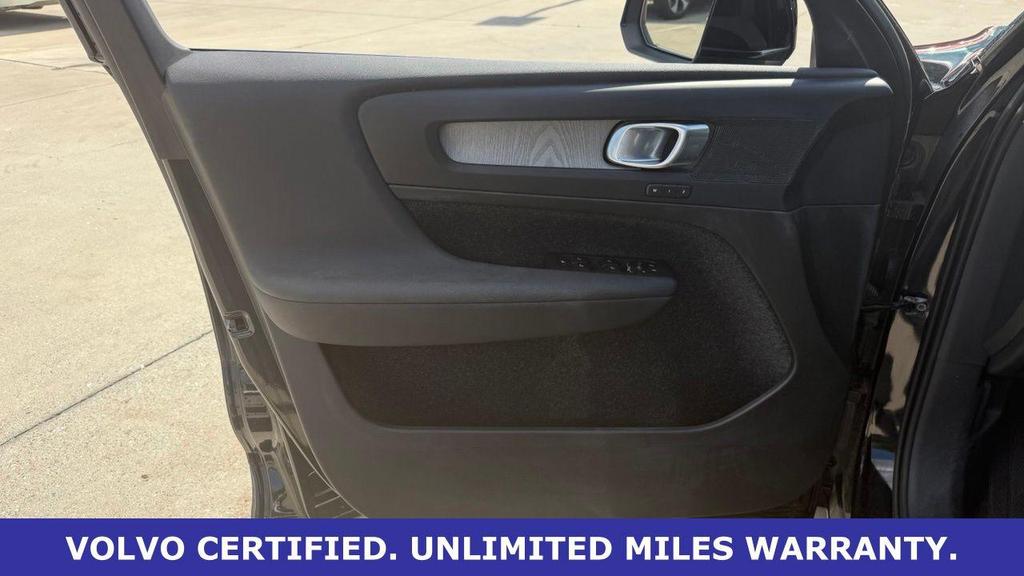 used 2025 Volvo XC40 car, priced at $29,800