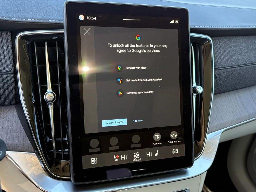 new 2026 Volvo XC90 car, priced at $81,945