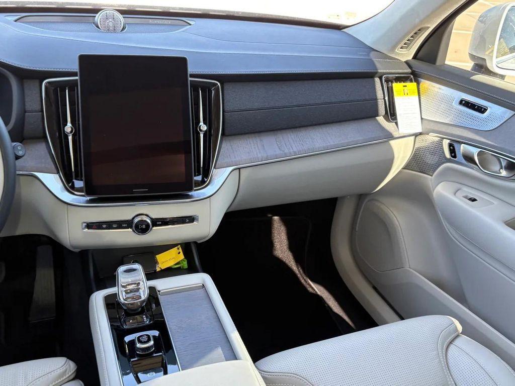 new 2026 Volvo XC90 car, priced at $81,945