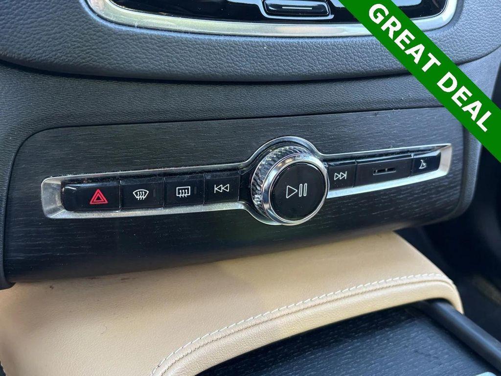 used 2022 Volvo XC90 car, priced at $36,900