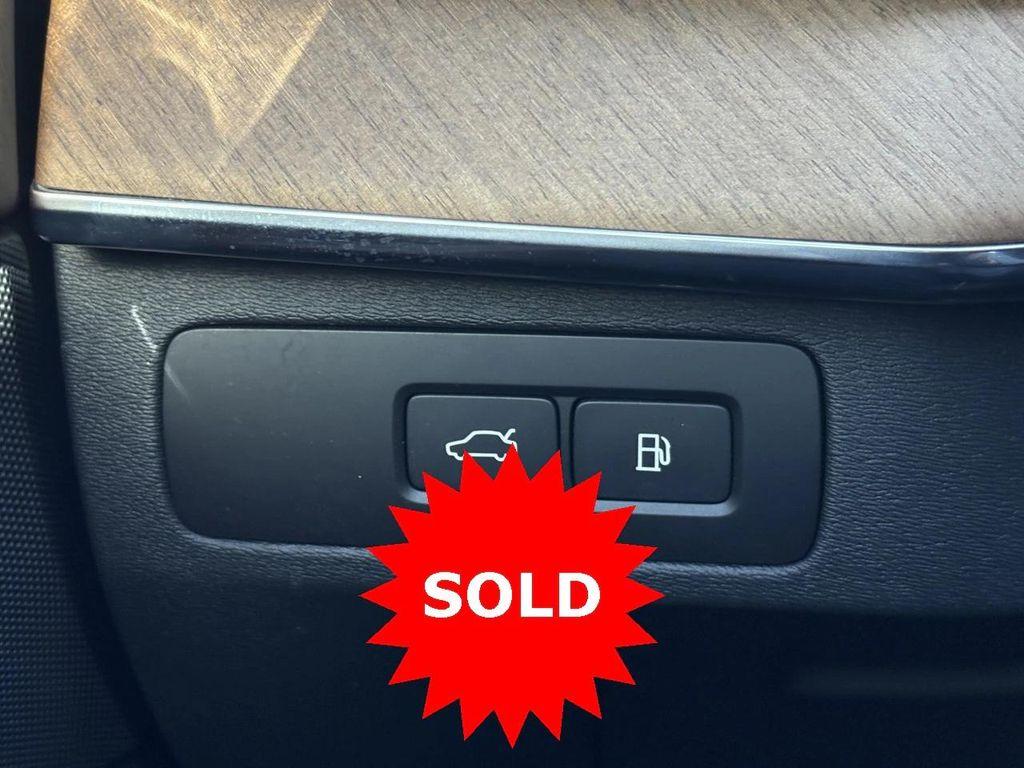 used 2024 Volvo XC90 Recharge Plug-In Hybrid car, priced at $47,777