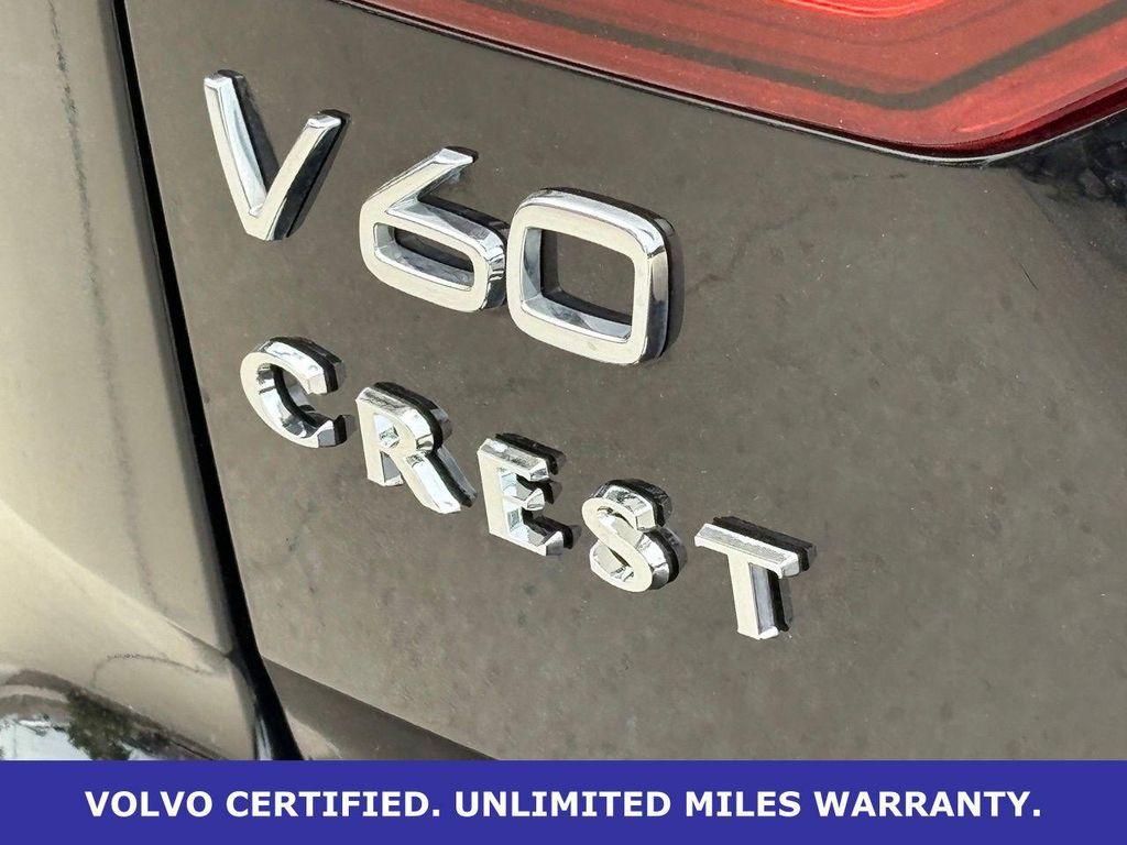 used 2025 Volvo V60 Cross Country car, priced at $35,000