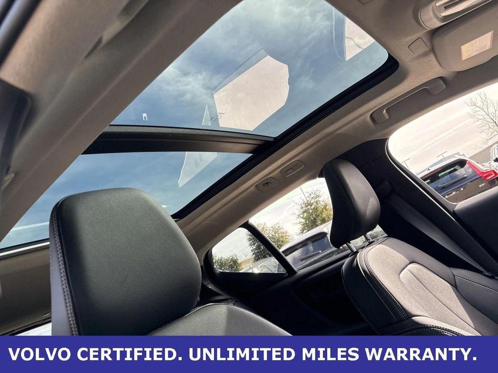 used 2025 Volvo XC40 car, priced at $28,900