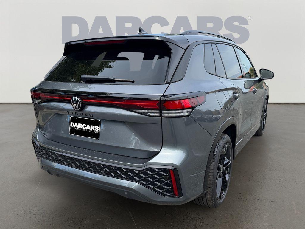 new 2025 Volkswagen Tiguan car, priced at $32,784