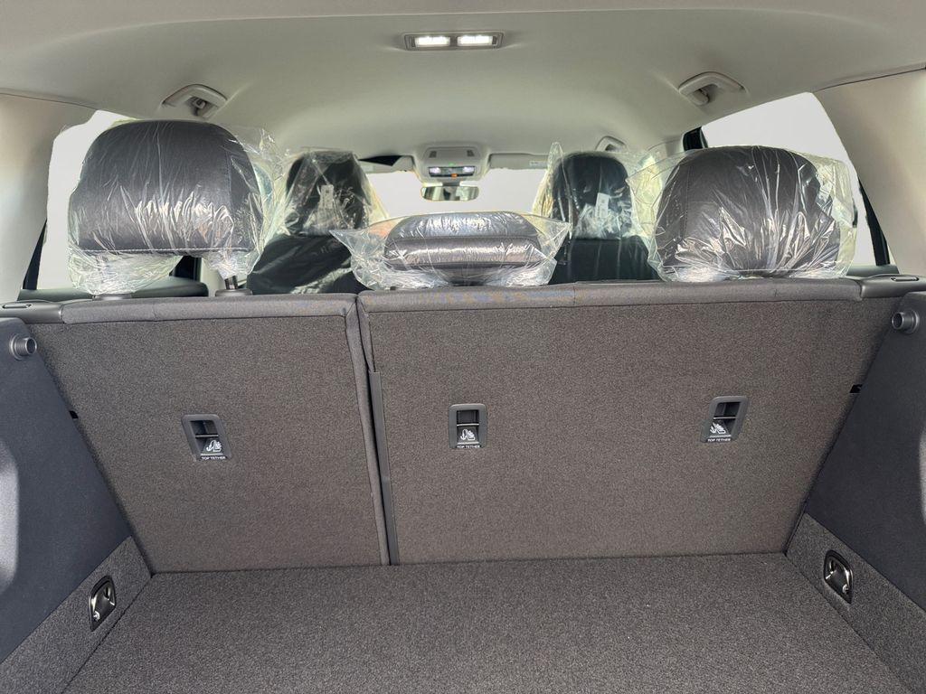 new 2026 Volkswagen Tiguan car, priced at $30,598