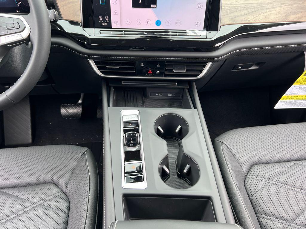 new 2026 Volkswagen Atlas car, priced at $37,086