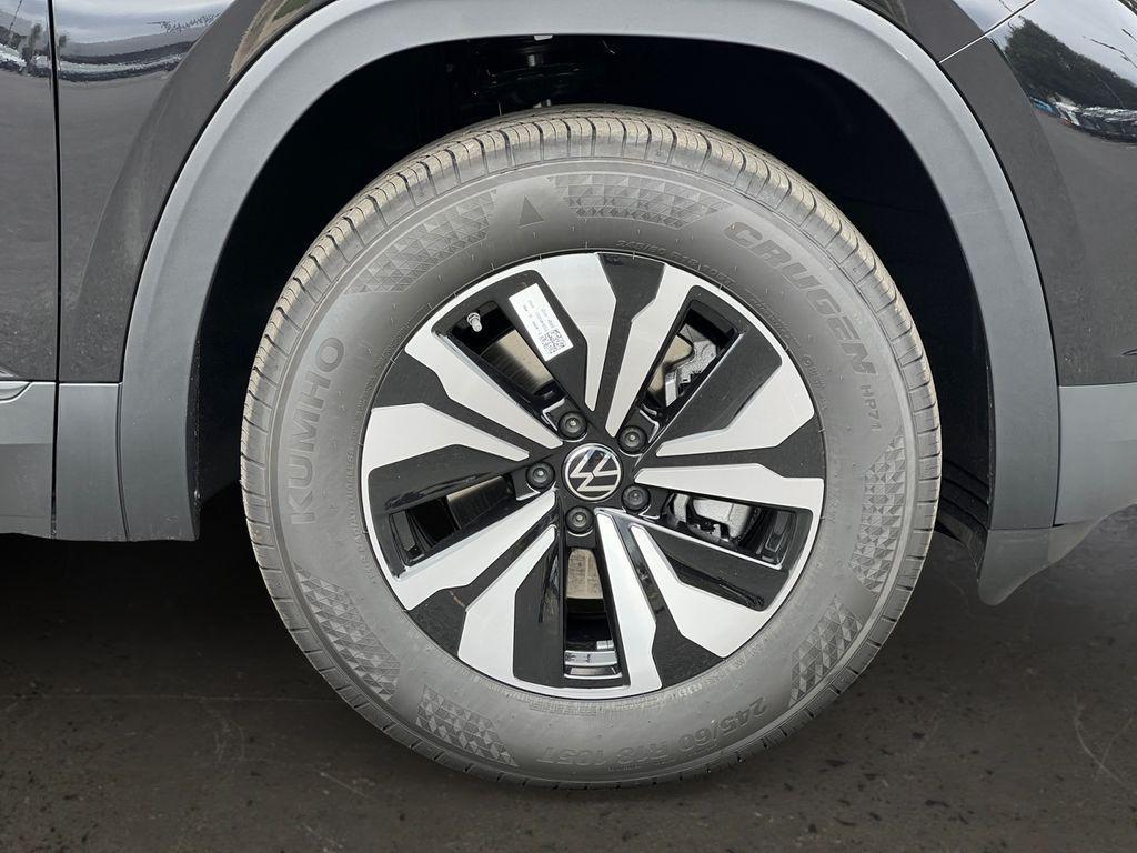 new 2026 Volkswagen Atlas car, priced at $37,086