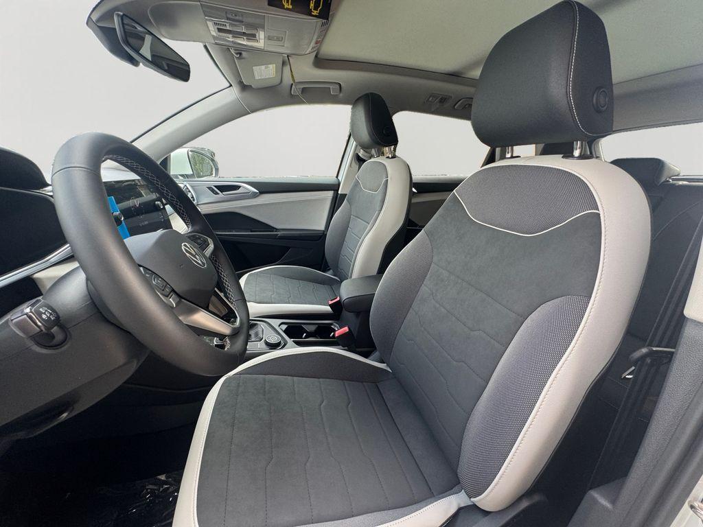 new 2026 Volkswagen Taos car, priced at $32,454