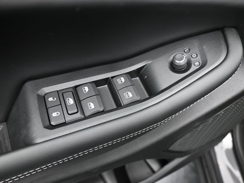 new 2025 Jeep Grand Cherokee car, priced at $34,425