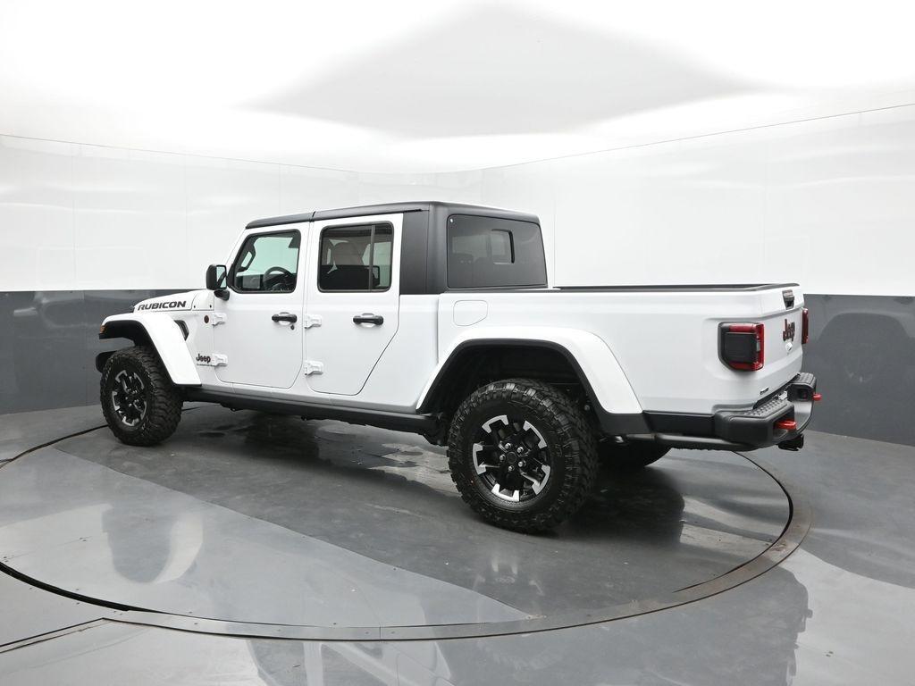 new 2025 Jeep Gladiator car, priced at $45,825