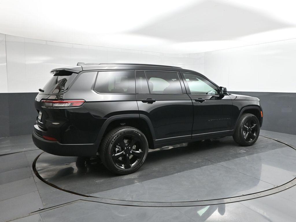 new 2025 Jeep Grand Cherokee L car, priced at $39,190