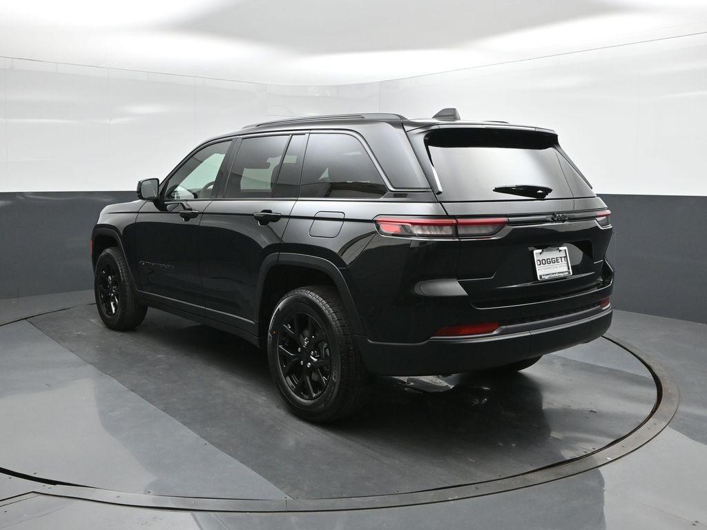 new 2026 Jeep Grand Cherokee car, priced at $42,282