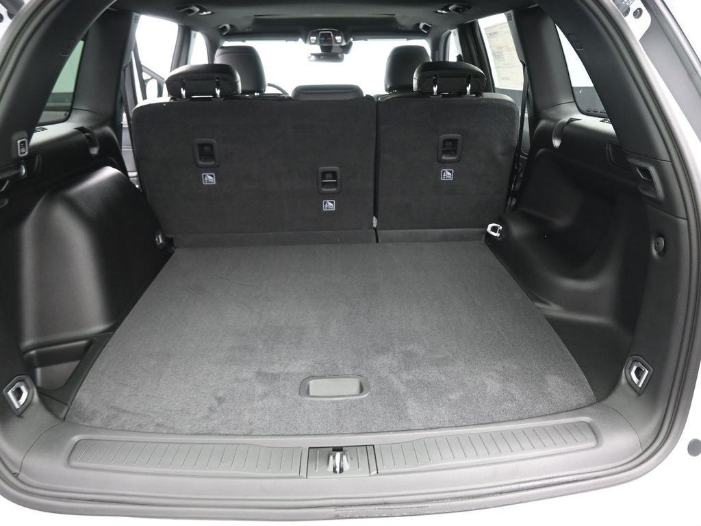 new 2025 Jeep Grand Cherokee car, priced at $36,460