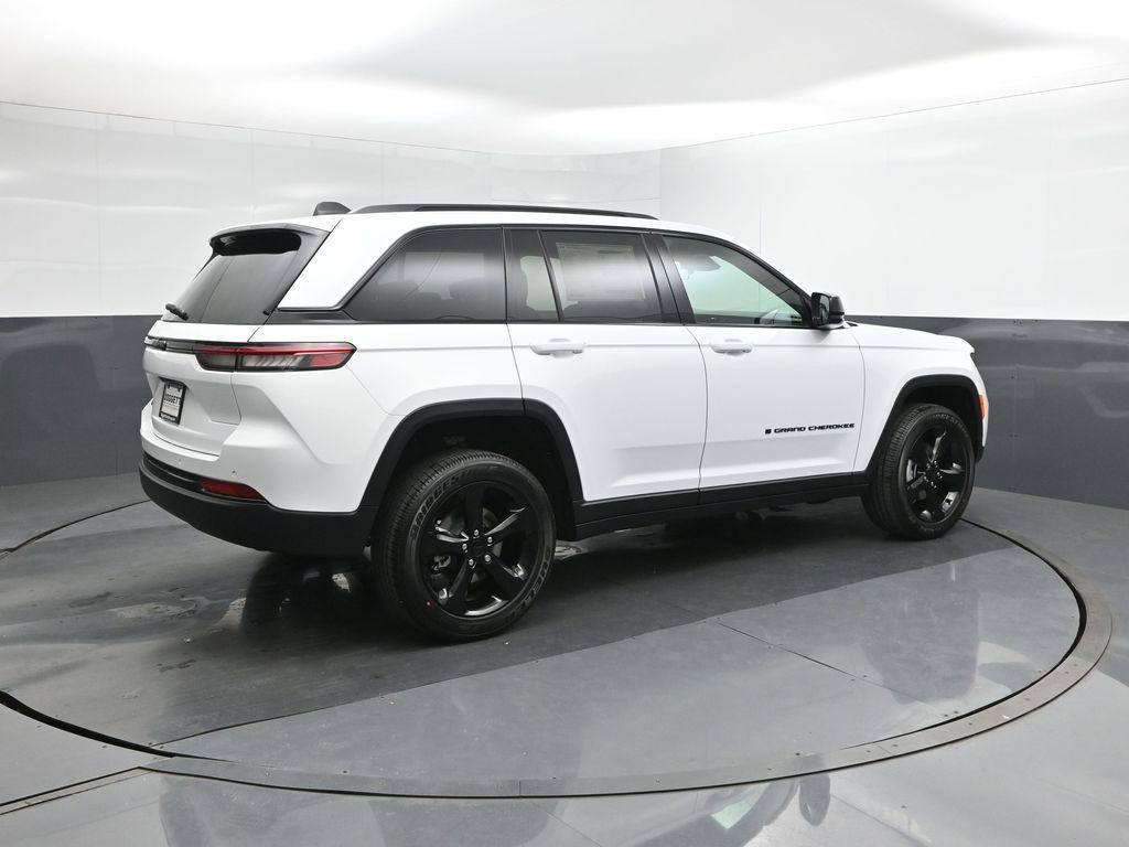 new 2025 Jeep Grand Cherokee car, priced at $36,460