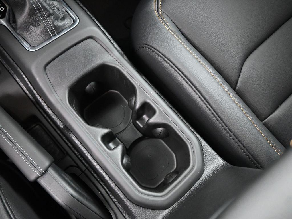 new 2025 Jeep Gladiator car, priced at $40,045