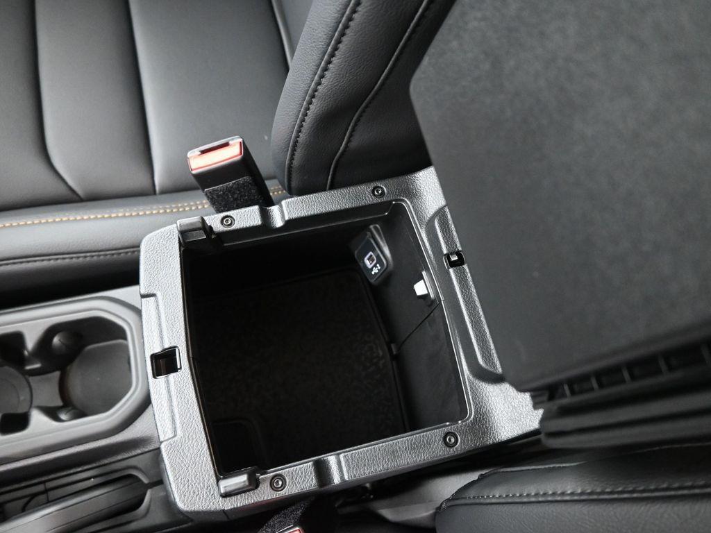 new 2025 Jeep Gladiator car, priced at $40,045