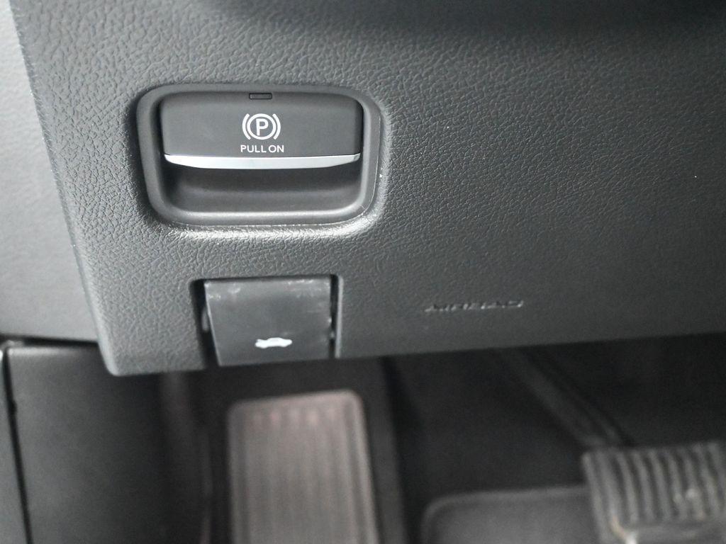 new 2026 Jeep Grand Cherokee L car, priced at $44,710