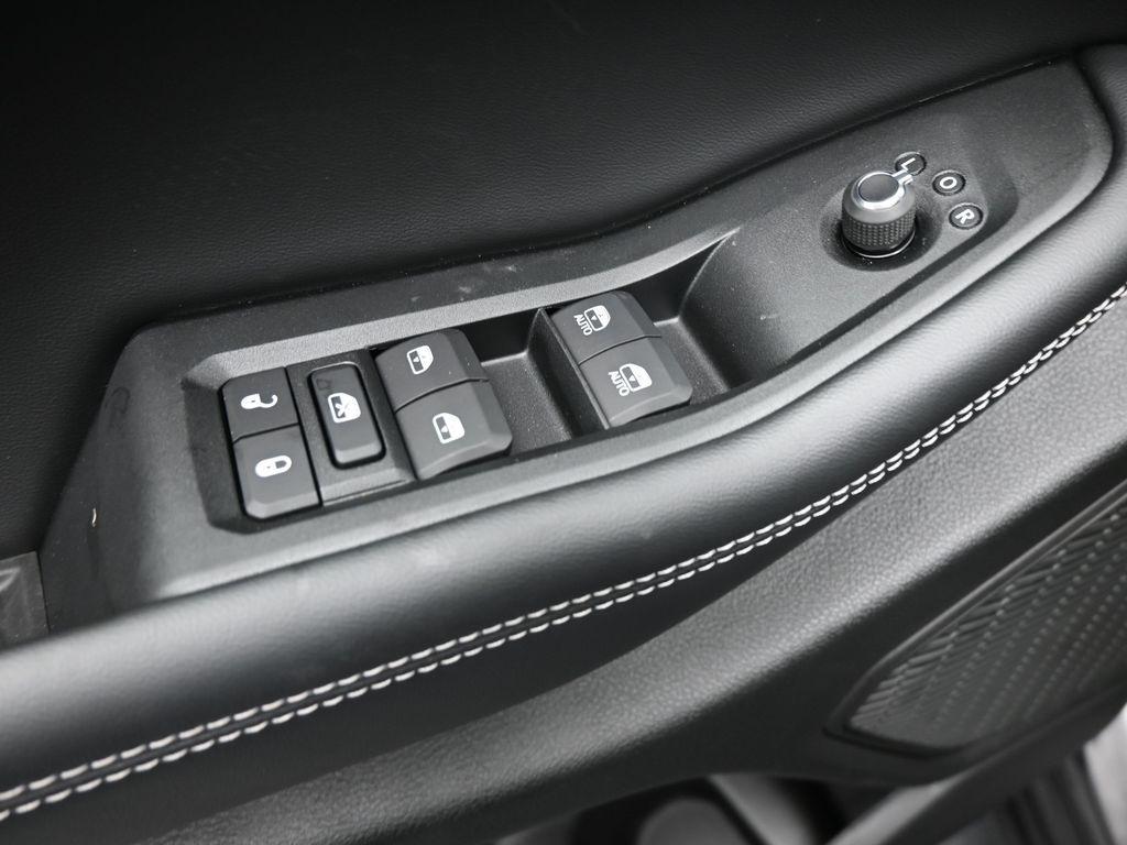 new 2025 Jeep Grand Cherokee L car, priced at $41,212