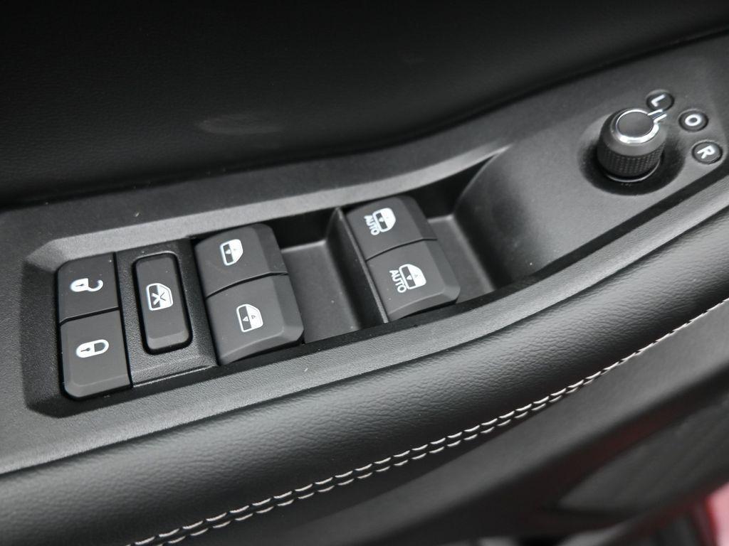 new 2025 Jeep Grand Cherokee car, priced at $36,978