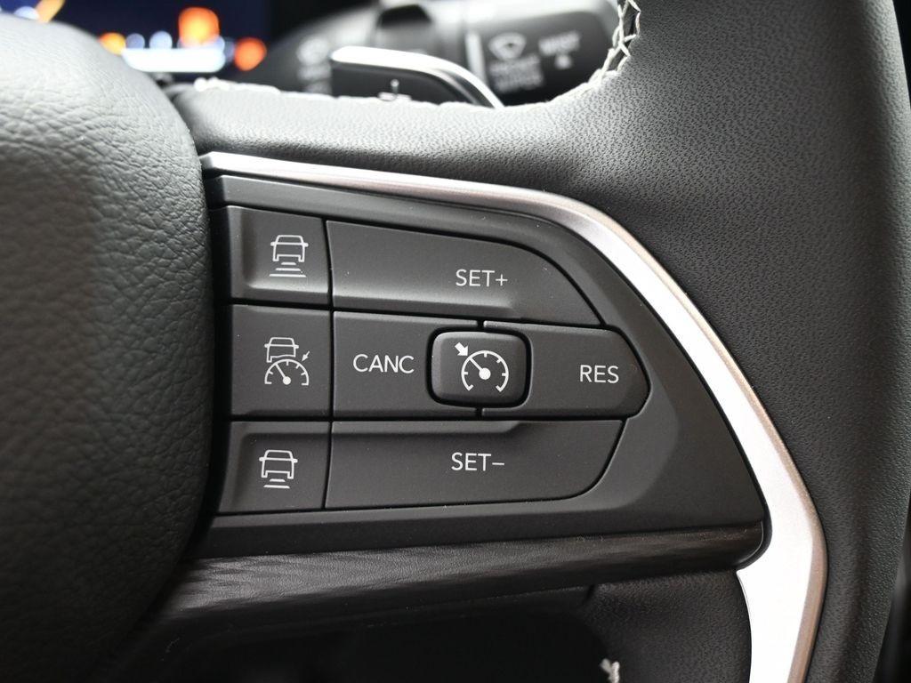 new 2025 Jeep Grand Cherokee L car, priced at $39,805