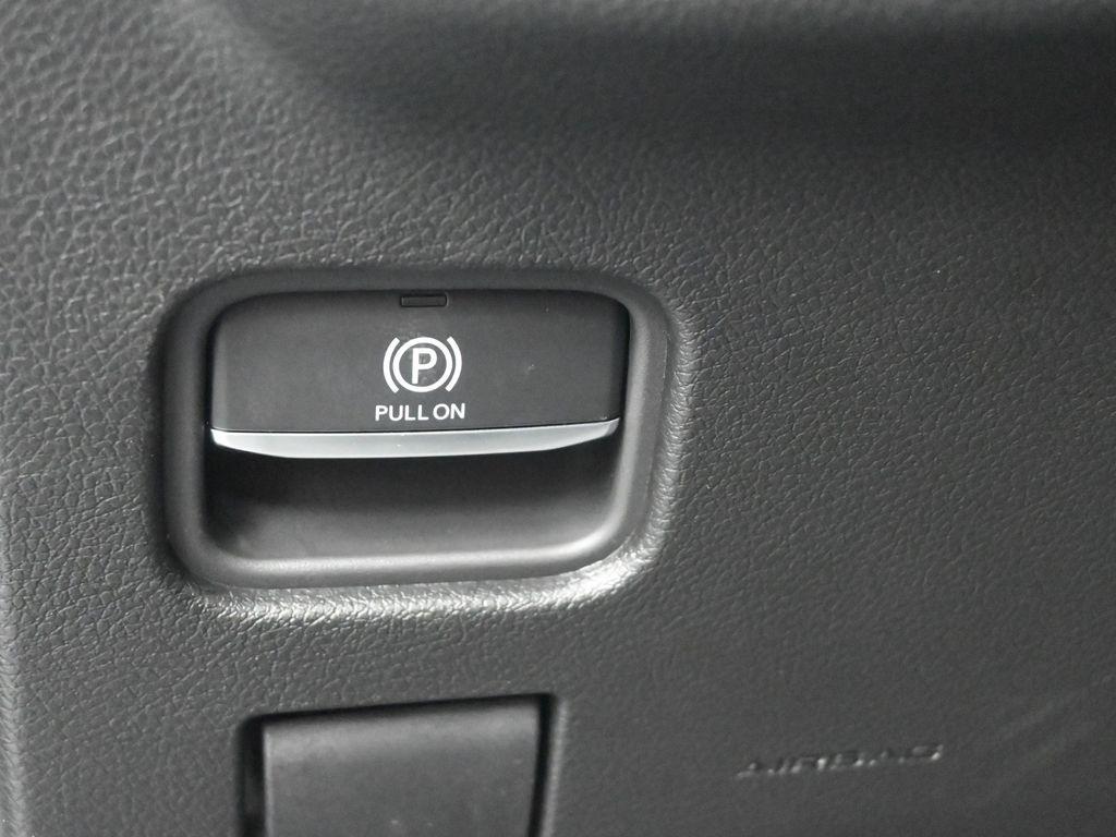 new 2025 Jeep Grand Cherokee L car, priced at $39,805