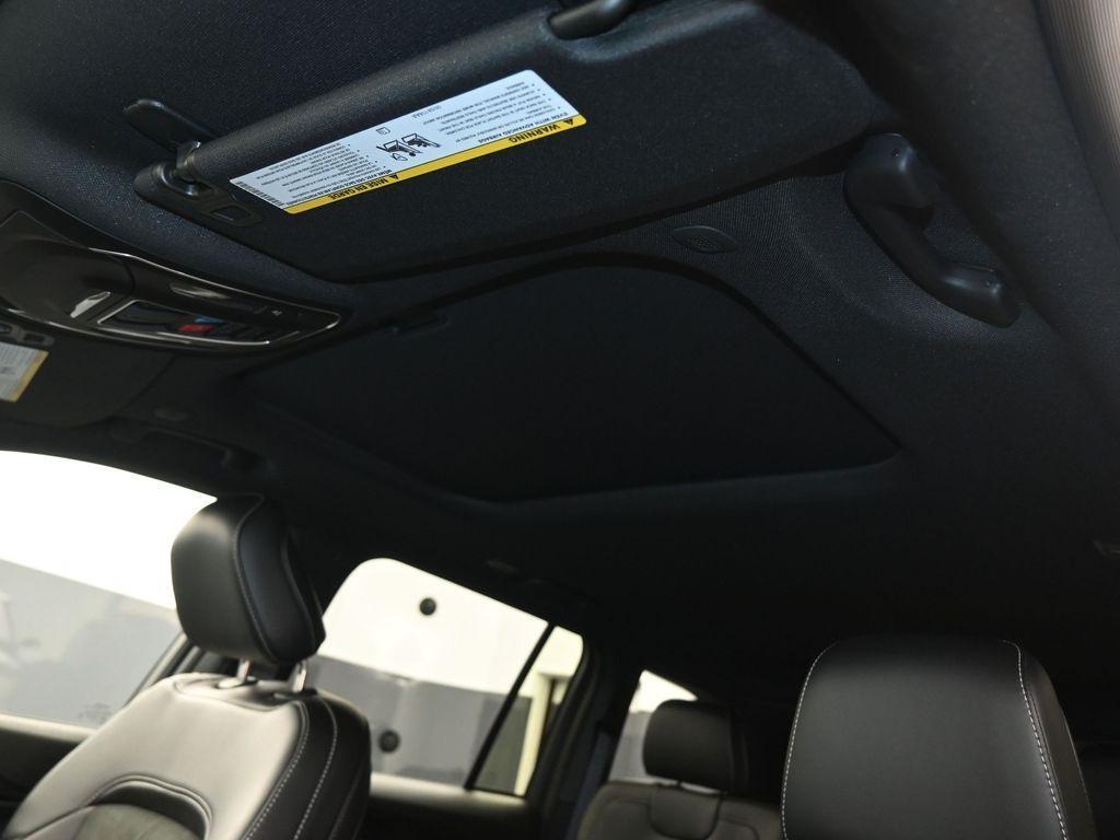 new 2025 Jeep Grand Cherokee car, priced at $39,307