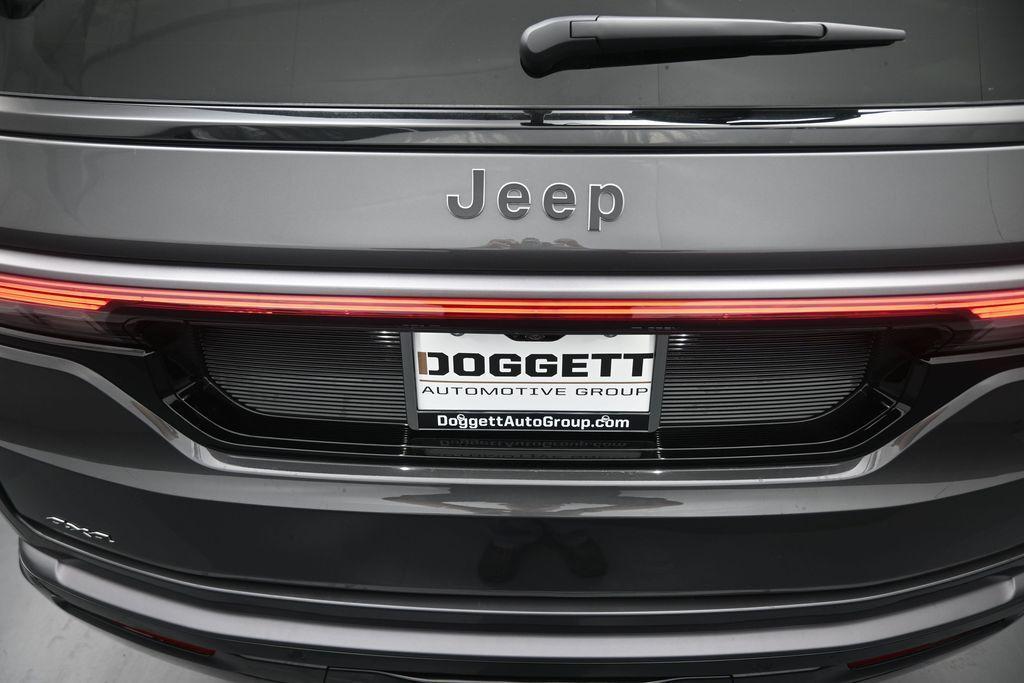 new 2026 Jeep Grand Wagoneer car, priced at $78,702
