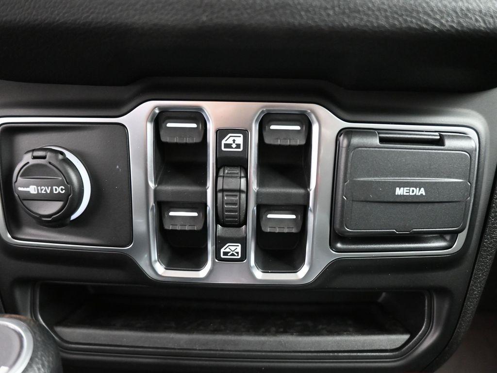 new 2026 Jeep Wrangler car, priced at $42,360