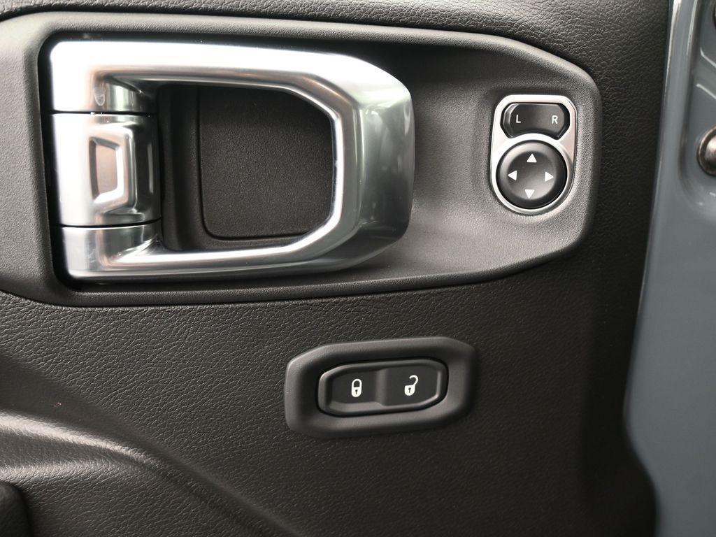 new 2026 Jeep Wrangler car, priced at $42,360