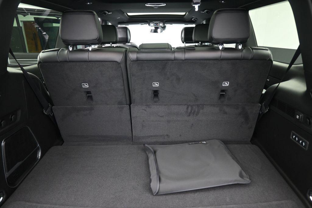 new 2026 Jeep Grand Wagoneer car, priced at $78,097