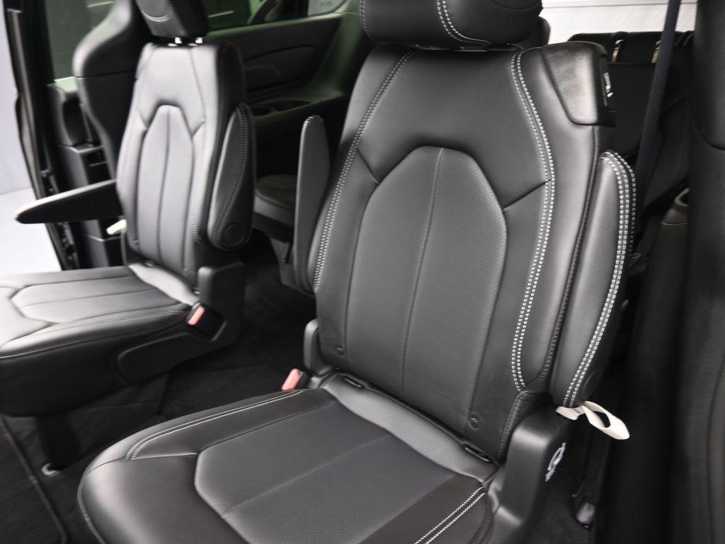 new 2026 Chrysler Pacifica car, priced at $37,841
