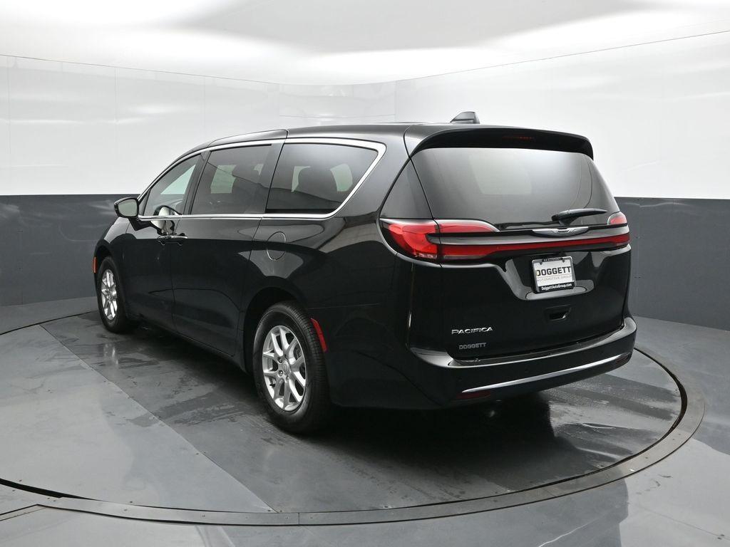 new 2026 Chrysler Pacifica car, priced at $37,803