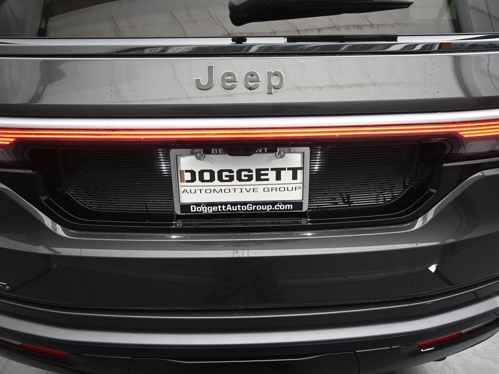 new 2026 Jeep Grand Wagoneer car, priced at $63,777