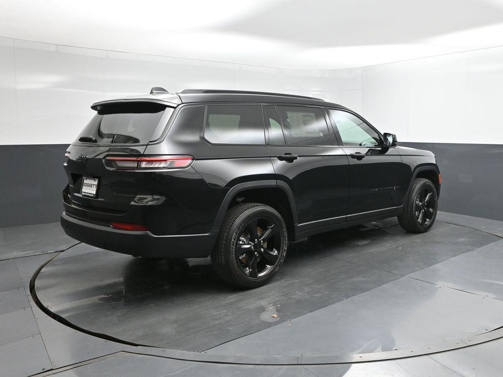 new 2025 Jeep Grand Cherokee L car, priced at $39,628