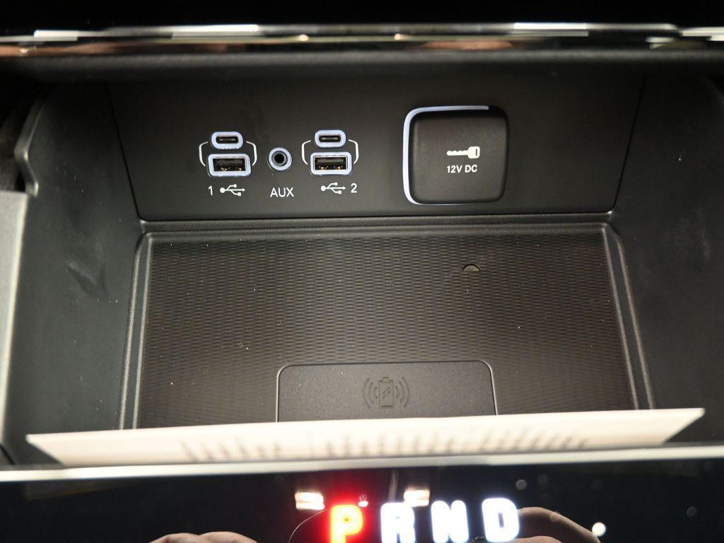 new 2025 Jeep Grand Cherokee L car, priced at $43,282