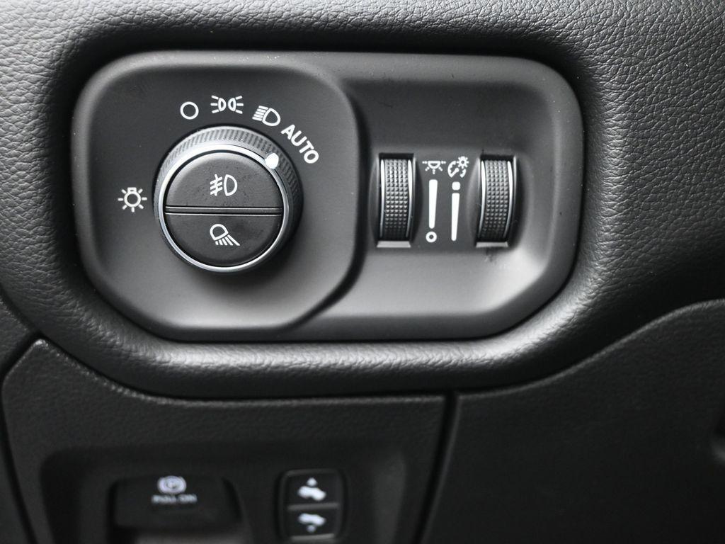 new 2026 Ram 1500 car, priced at $61,397