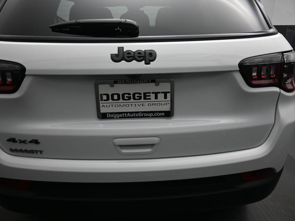 new 2026 Jeep Compass car, priced at $29,540