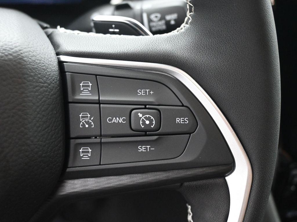 new 2025 Jeep Grand Cherokee L car, priced at $37,327