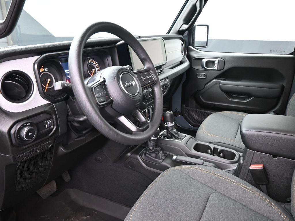 new 2026 Jeep Wrangler car, priced at $40,319