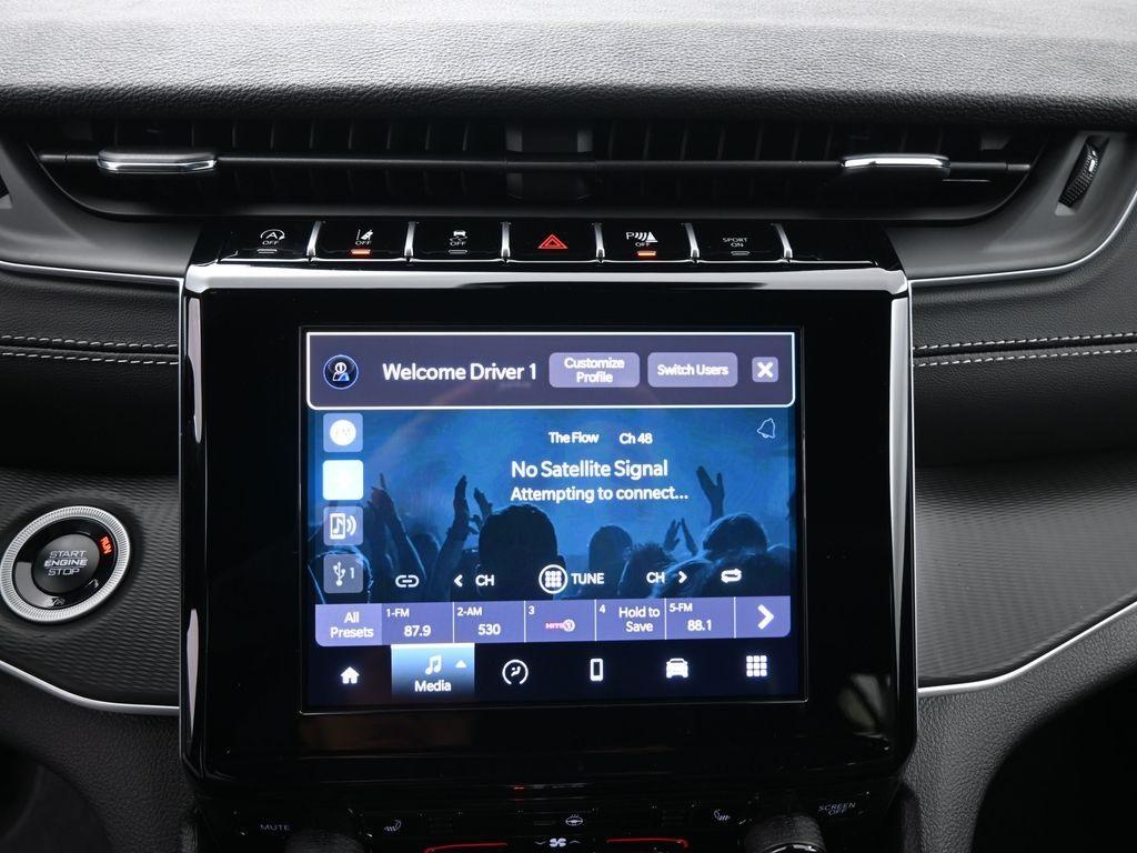 new 2025 Jeep Grand Cherokee car, priced at $35,680