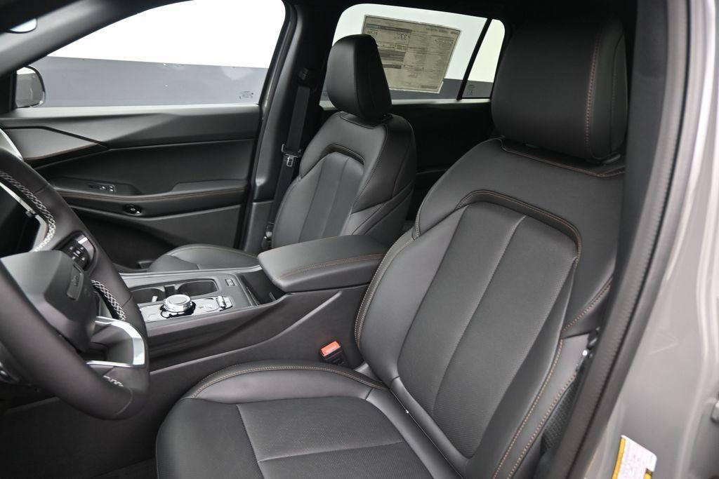 new 2026 Jeep Cherokee car, priced at $40,318