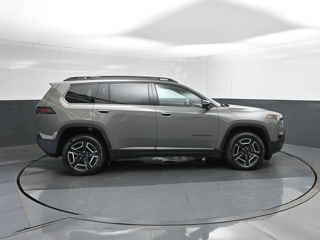 new 2026 Jeep Cherokee car, priced at $40,318