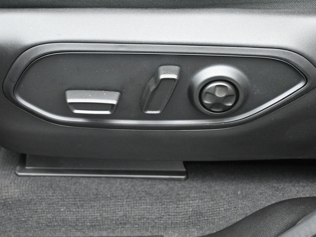 new 2025 Jeep Grand Cherokee car, priced at $36,496